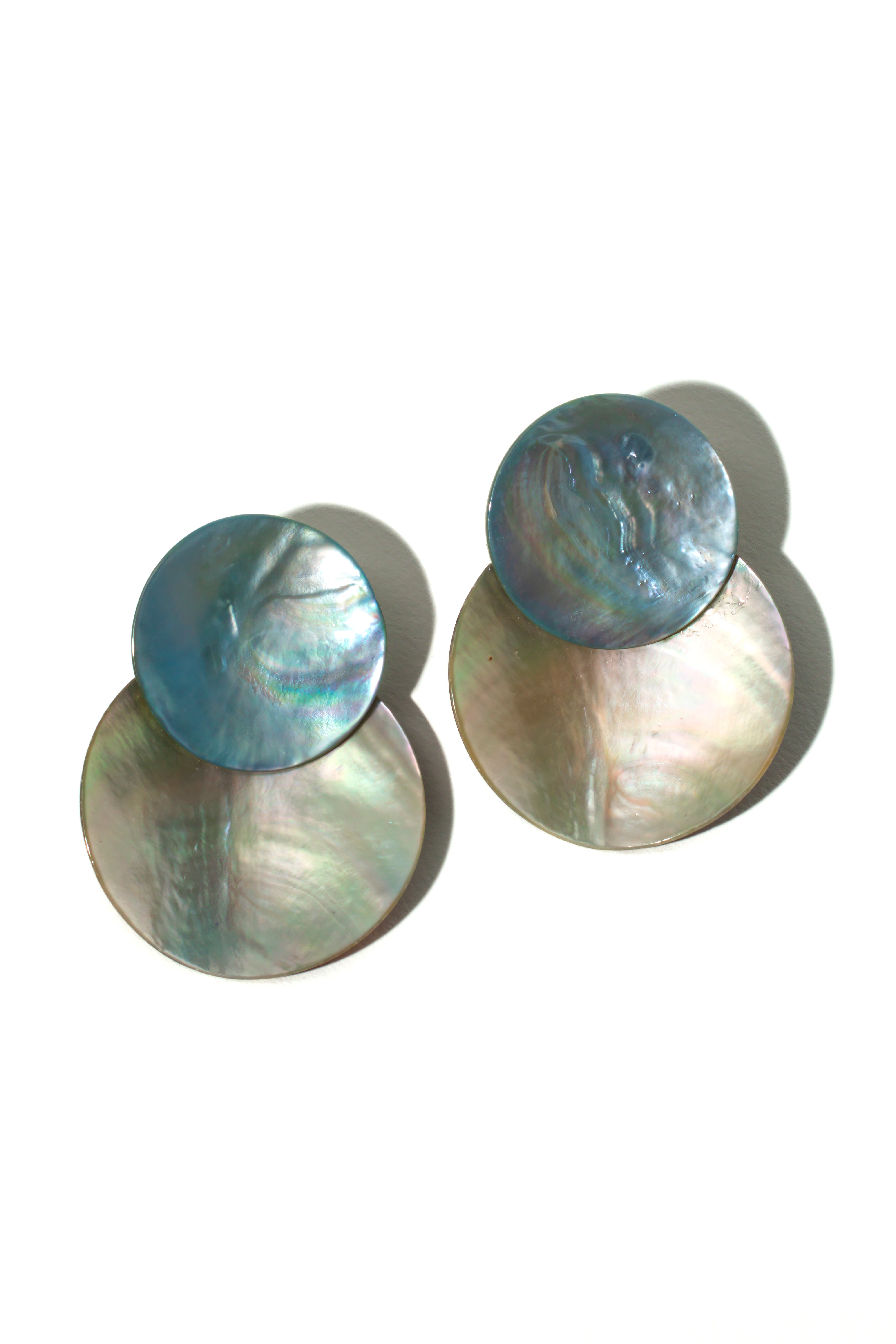 Nautilus Light Blue White L