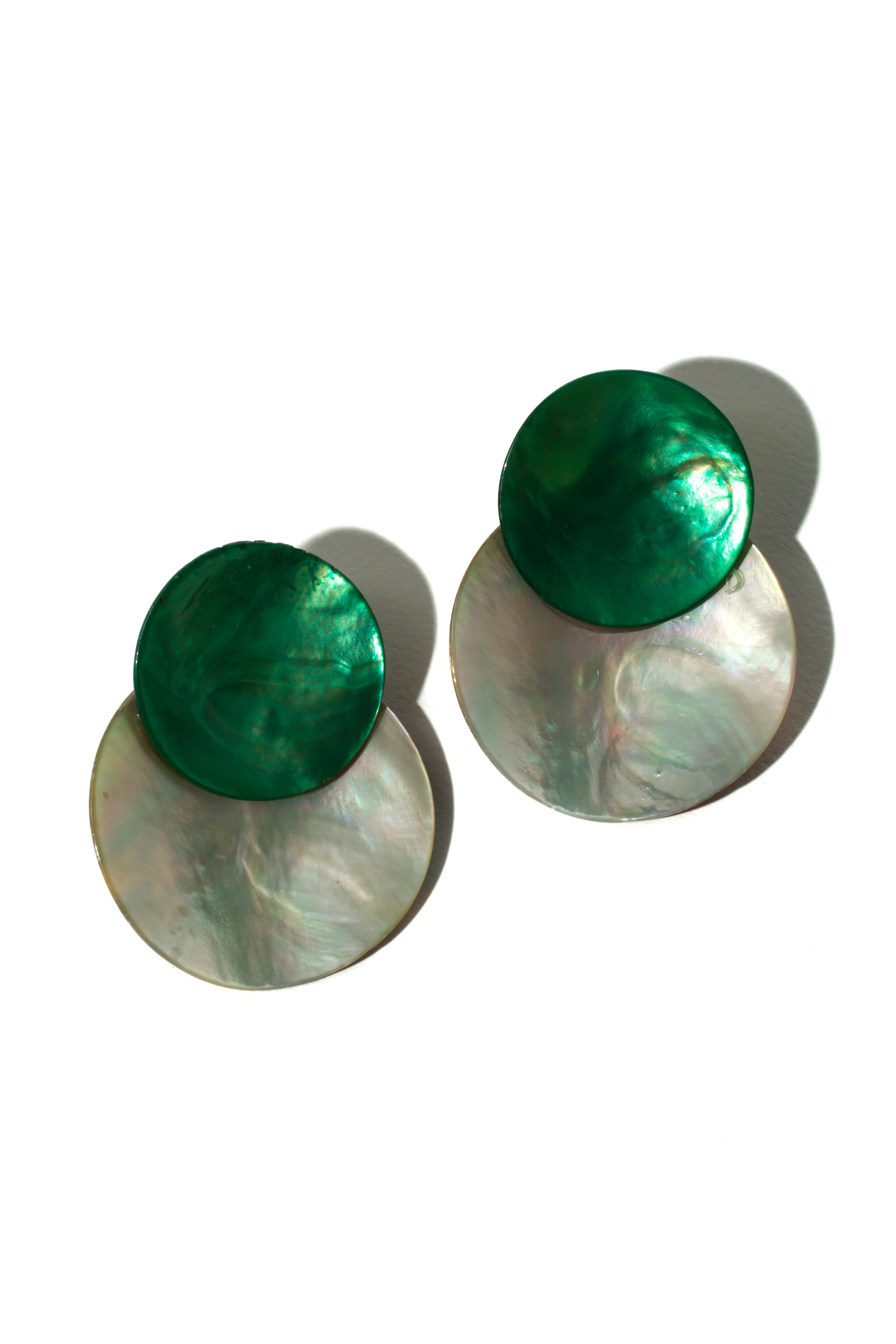Nautilus Emerald Green White L