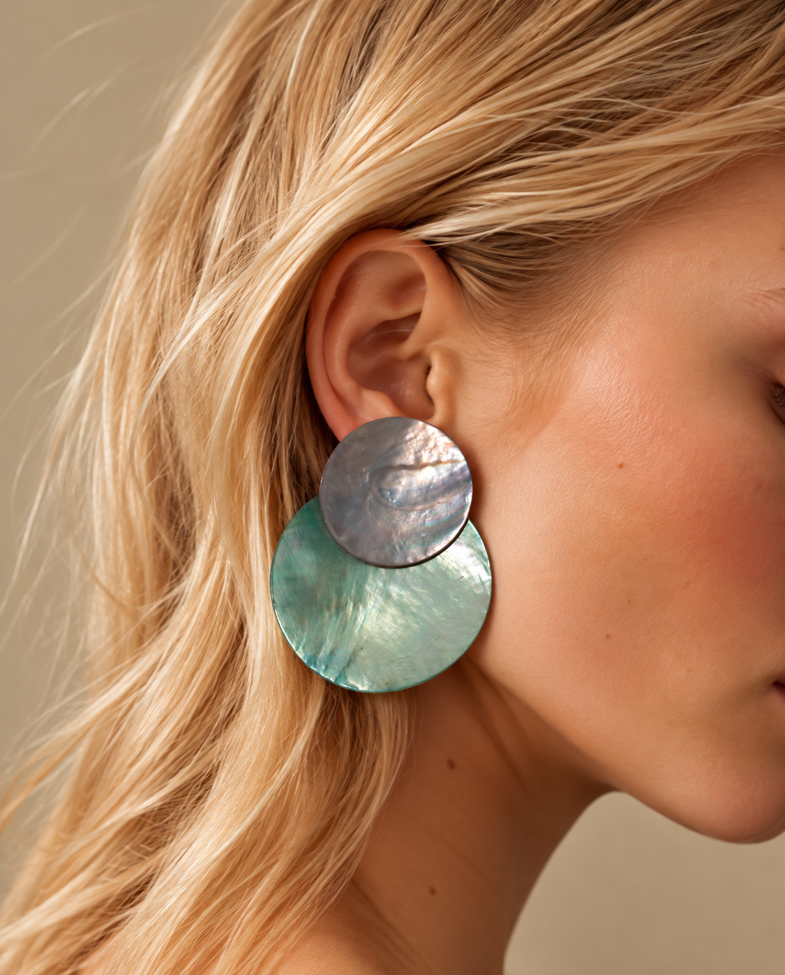 Nautilus Grey Aquamarine L